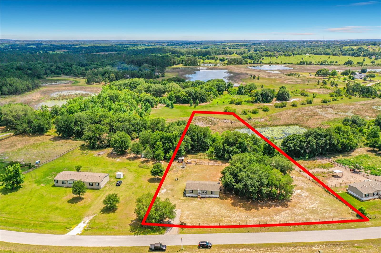 8108 SERGEANT PEPPER DR, HOWEY IN THE HILLS, FL, 34737