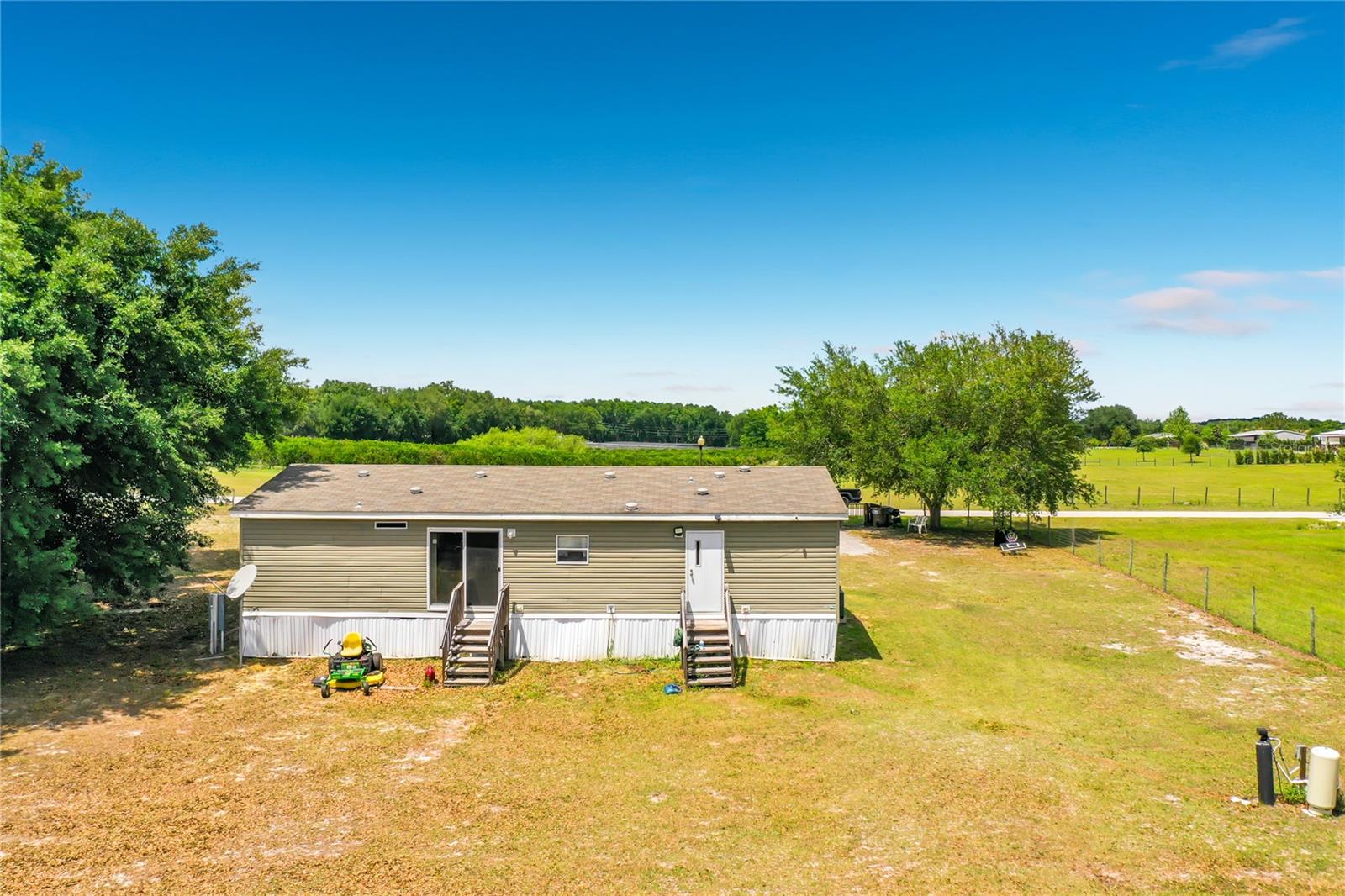 8108 SERGEANT PEPPER DR, HOWEY IN THE HILLS, FL, 34737