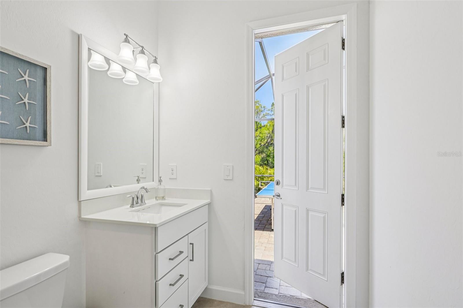 16309 TRADEWIND TER, LAKEWOOD RANCH, FL, 34211