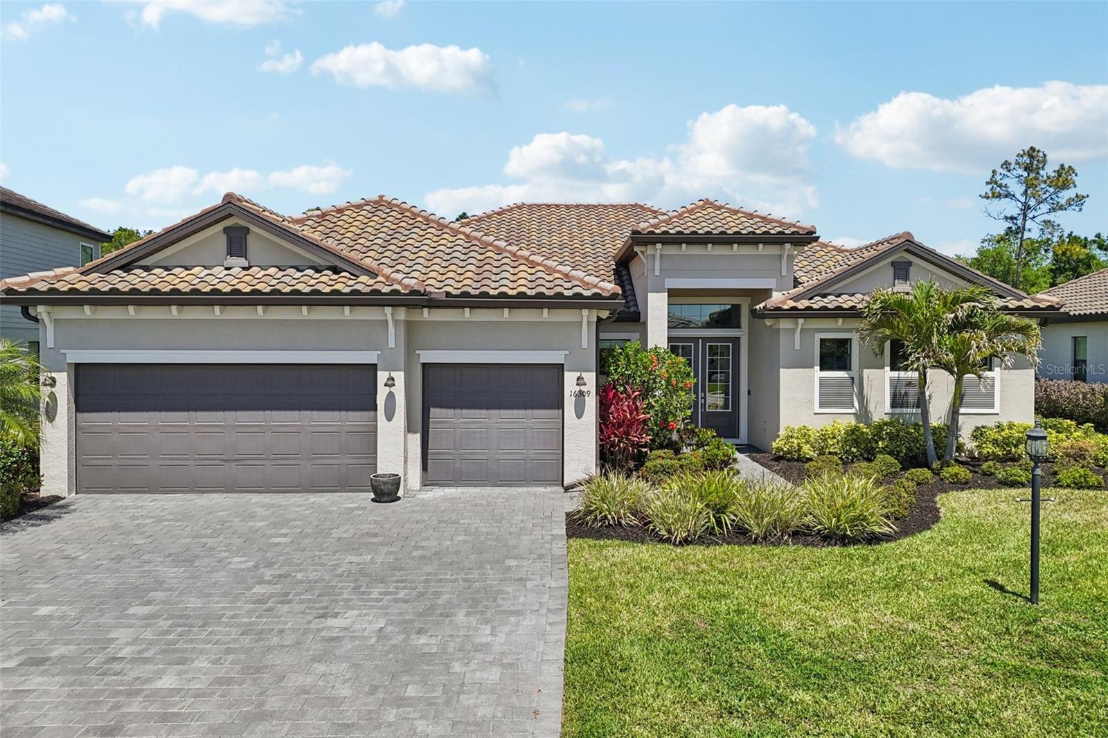 16309 TRADEWIND TER, LAKEWOOD RANCH, FL, 34211