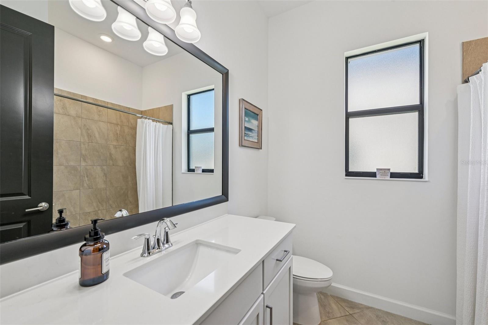 16309 TRADEWIND TER, LAKEWOOD RANCH, FL, 34211