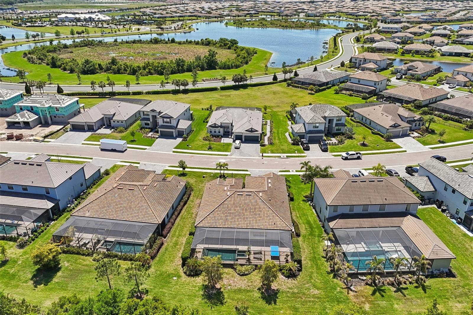 16309 TRADEWIND TER, LAKEWOOD RANCH, FL, 34211