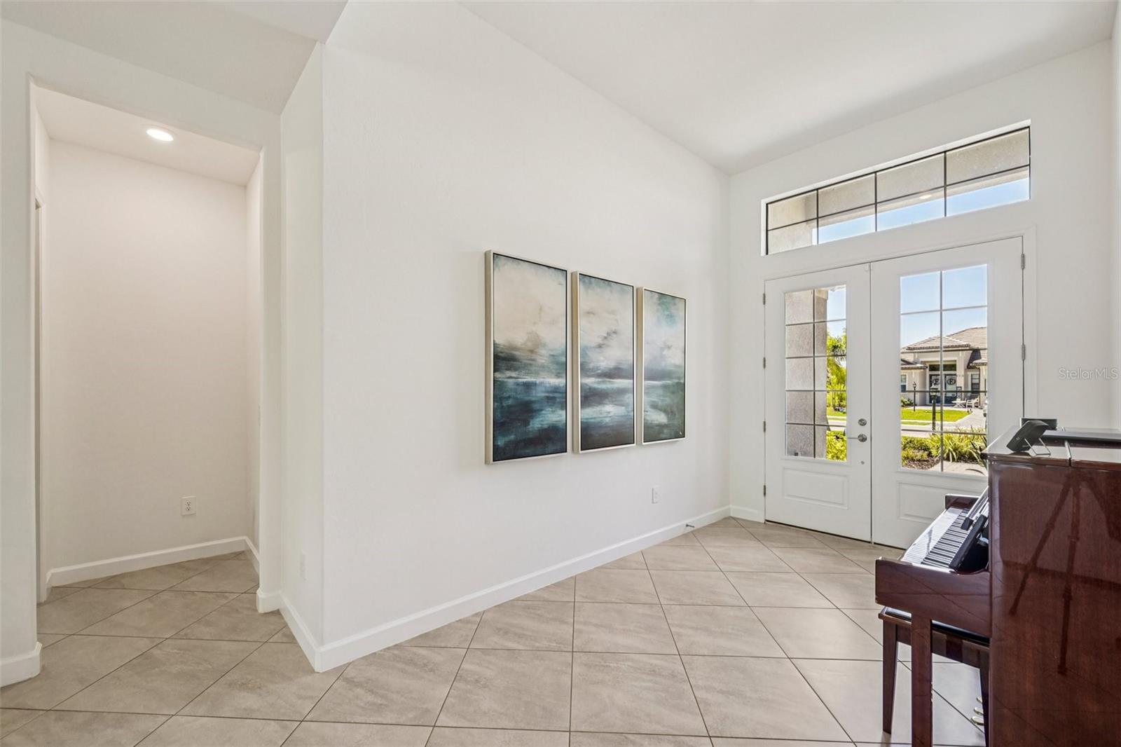 16309 TRADEWIND TER, LAKEWOOD RANCH, FL, 34211