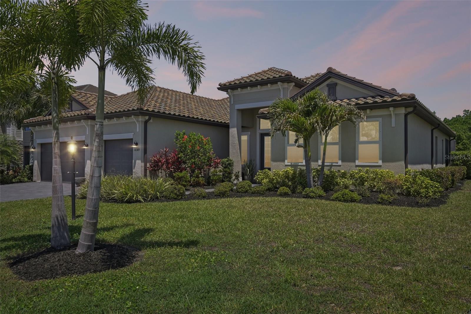 16309 TRADEWIND TER, LAKEWOOD RANCH, FL, 34211
