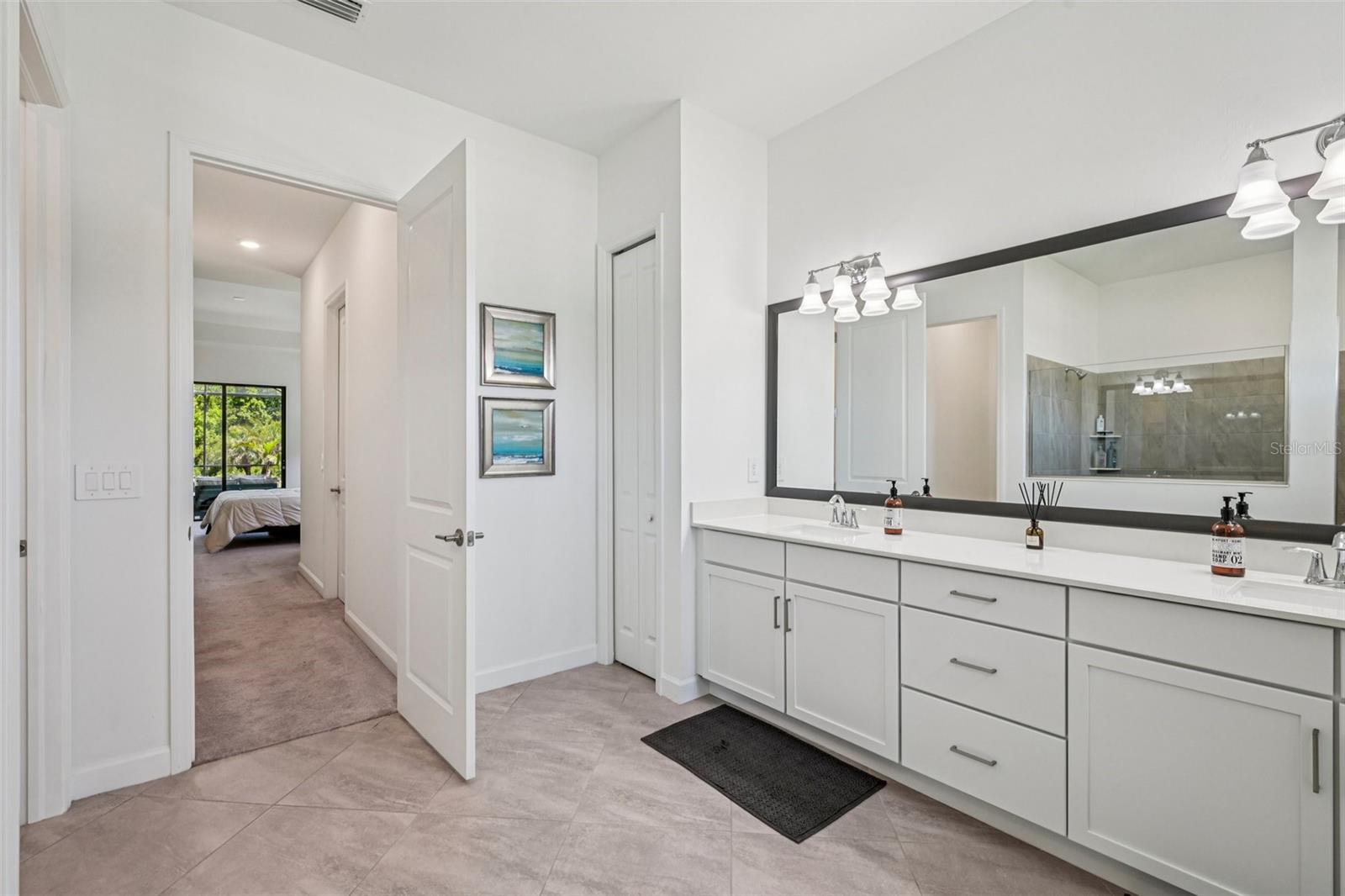 16309 TRADEWIND TER, LAKEWOOD RANCH, FL, 34211