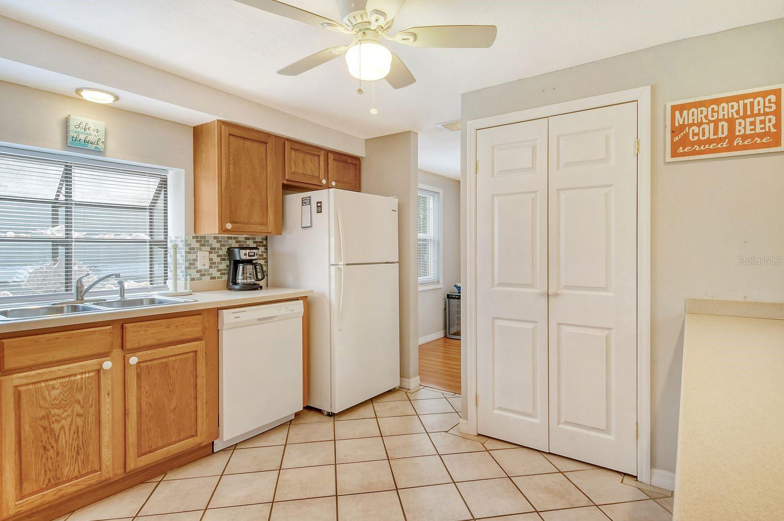 6213 34TH AVE W, BRADENTON, FL, 34209