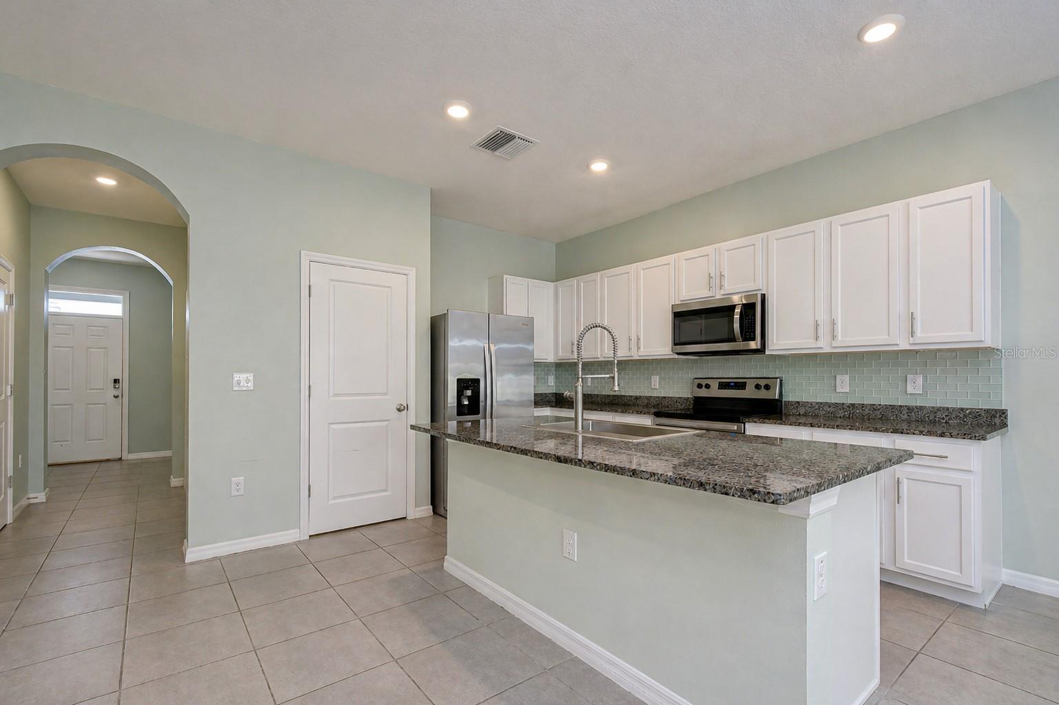 2928 BELUGA BAY DR, ODESSA, FL, 33556