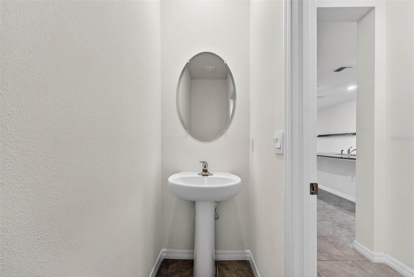 33105 MAJOR OAK DR, WESLEY CHAPEL, FL, 33545