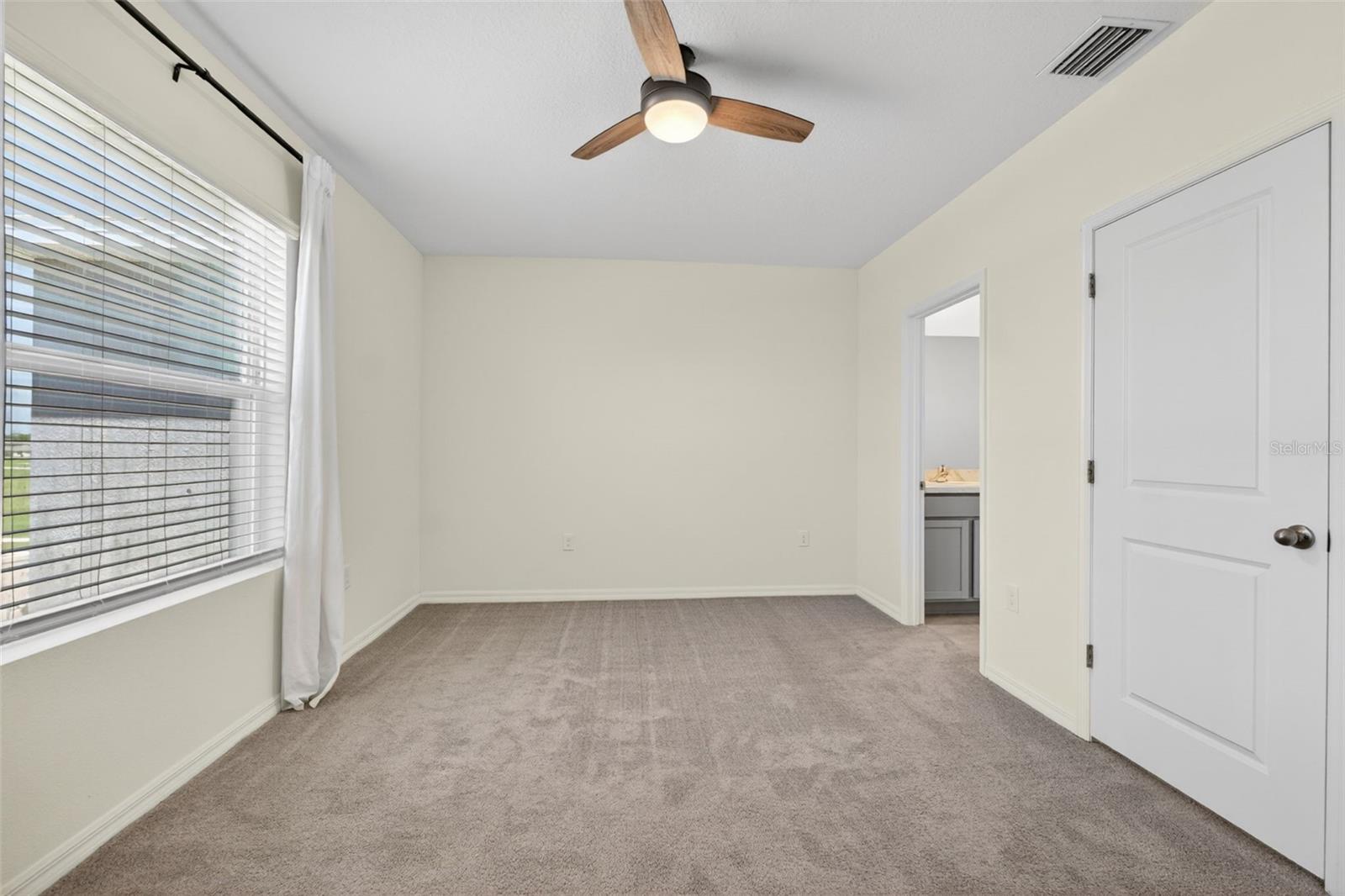 33105 MAJOR OAK DR, WESLEY CHAPEL, FL, 33545