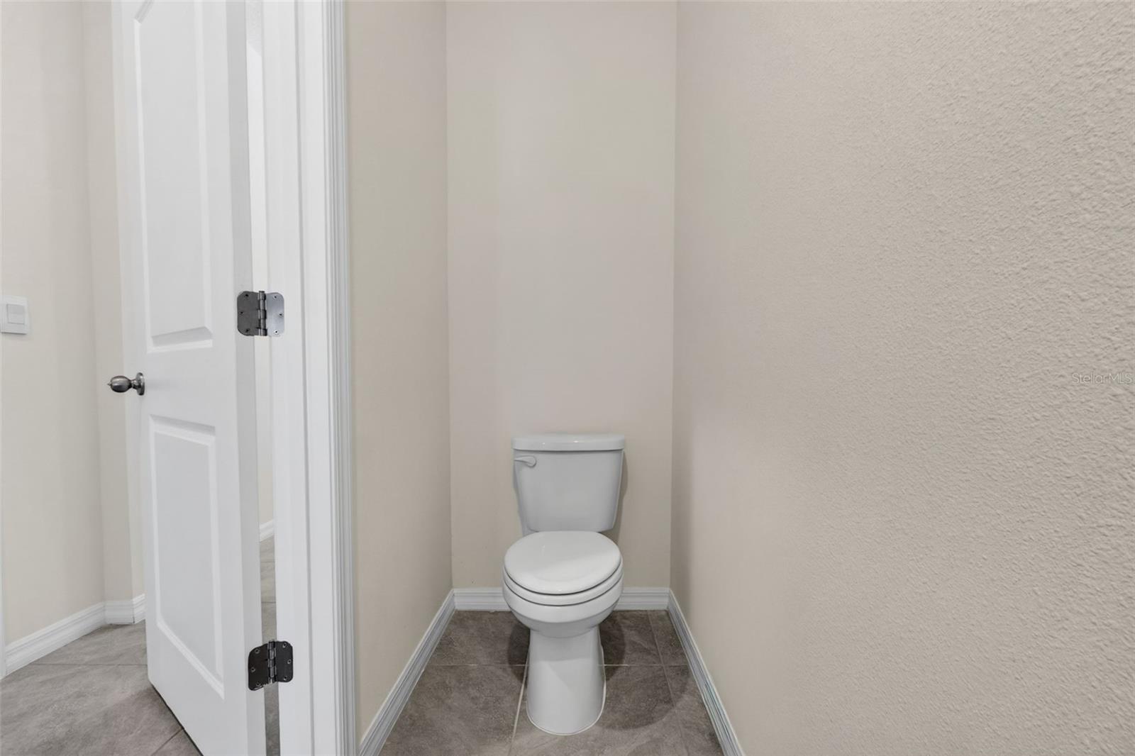 33105 MAJOR OAK DR, WESLEY CHAPEL, FL, 33545