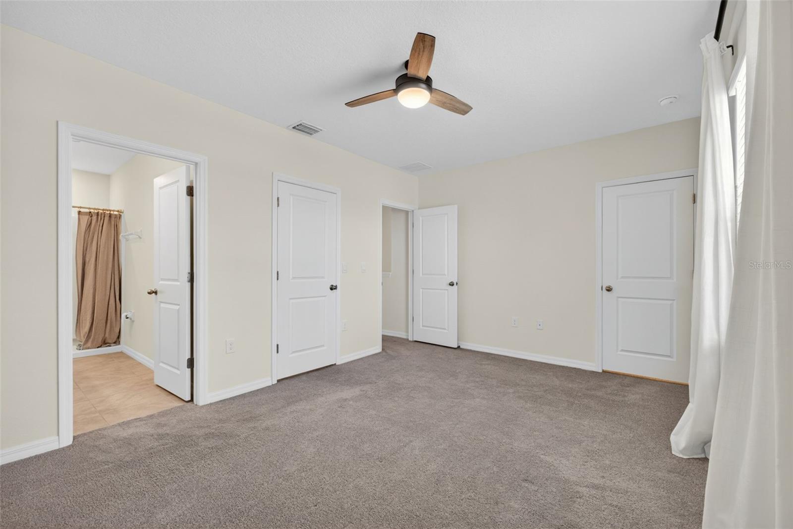 33105 MAJOR OAK DR, WESLEY CHAPEL, FL, 33545