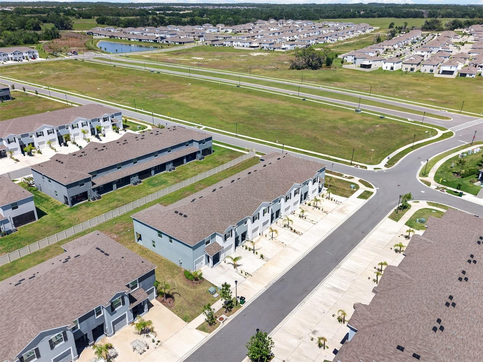 33105 MAJOR OAK DR, WESLEY CHAPEL, FL, 33545