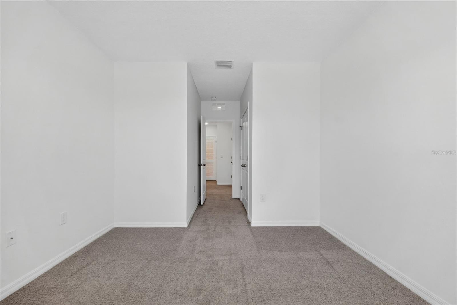 33105 MAJOR OAK DR, WESLEY CHAPEL, FL, 33545