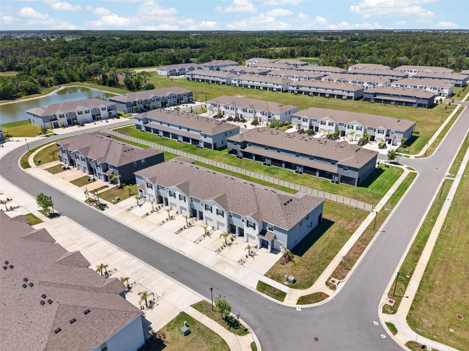 33105 MAJOR OAK DR, WESLEY CHAPEL, FL, 33545