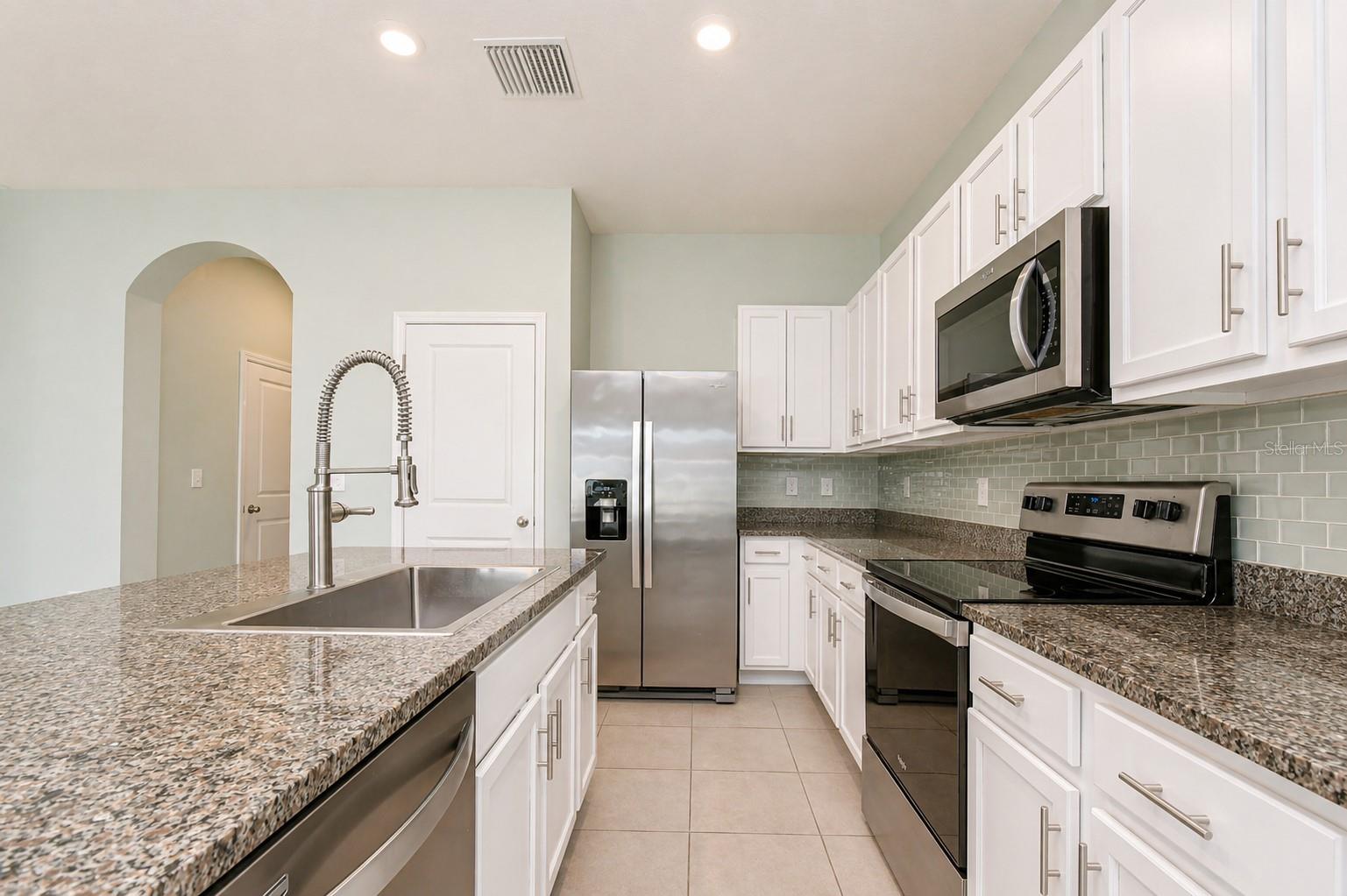 2928 BELUGA BAY DR, ODESSA, FL, 33556