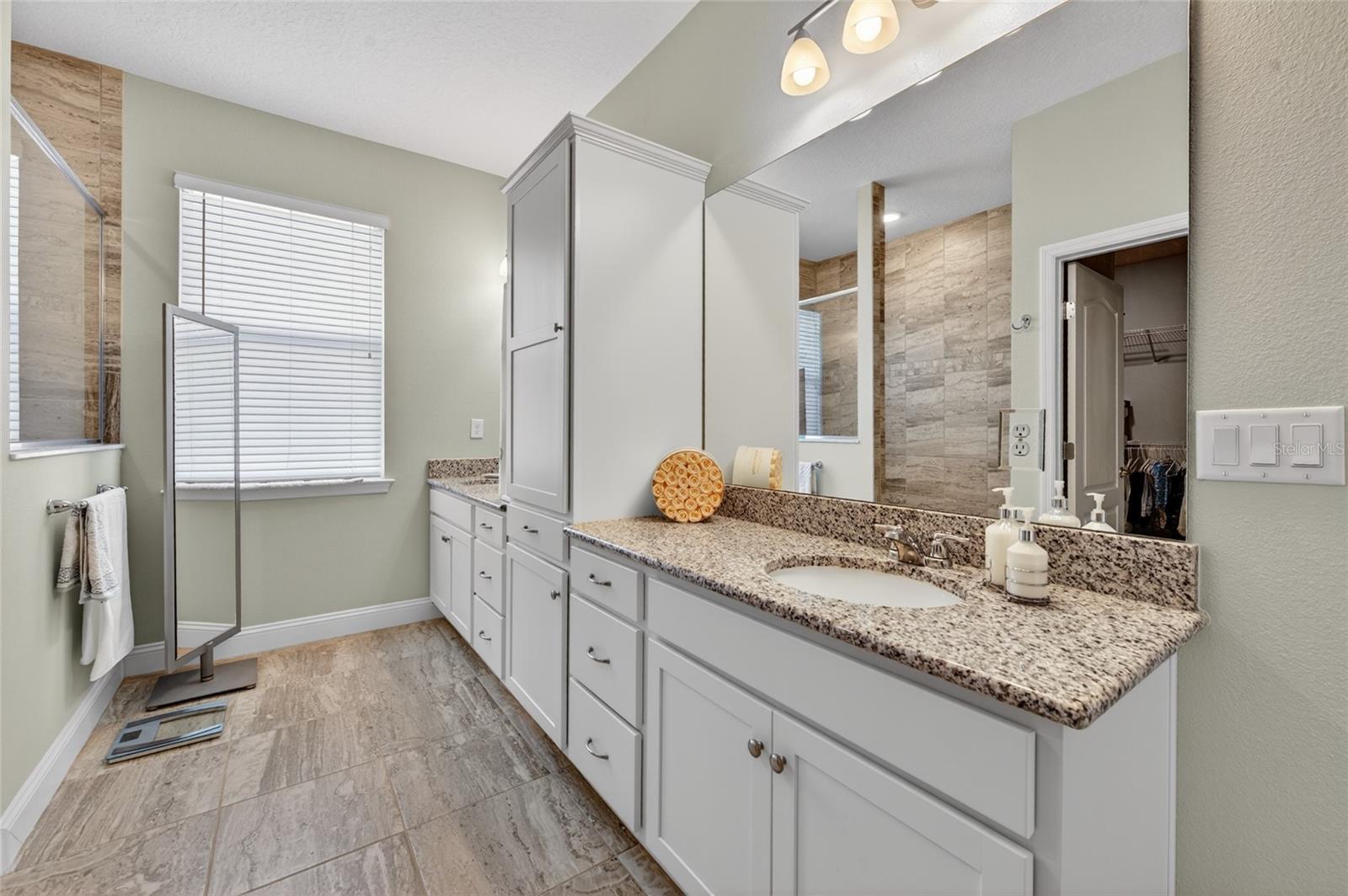 17 WHITE HAVEN LN, PALM COAST, FL, 32164