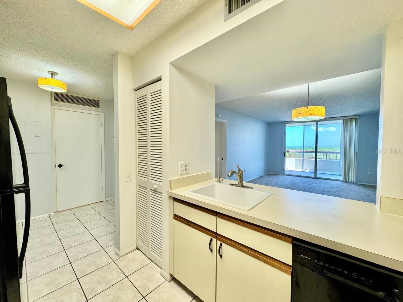 2333 FEATHER SOUND DR #B503, CLEARWATER, FL, 33762