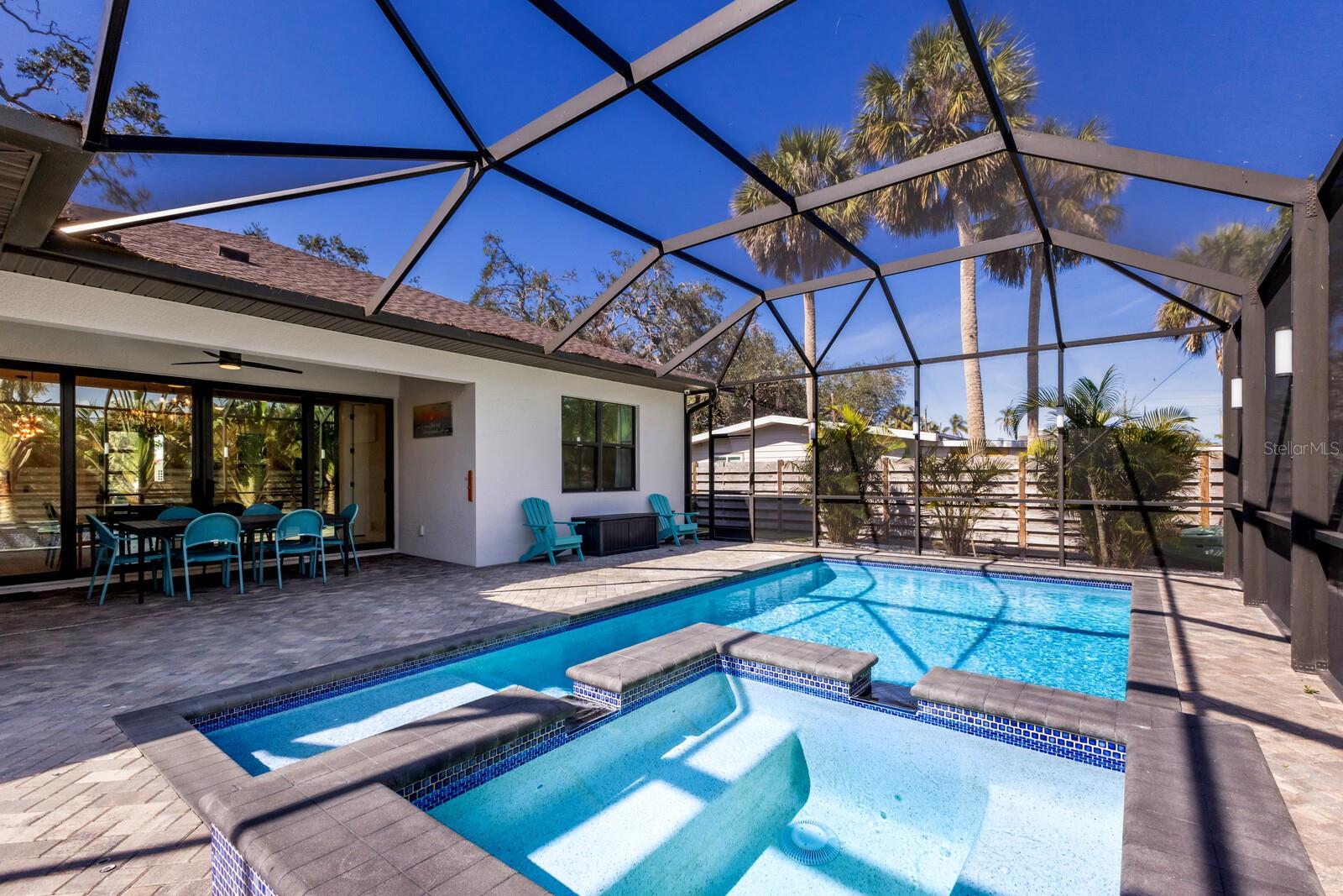 2823 MARSHALL DR, SARASOTA, FL, 34239