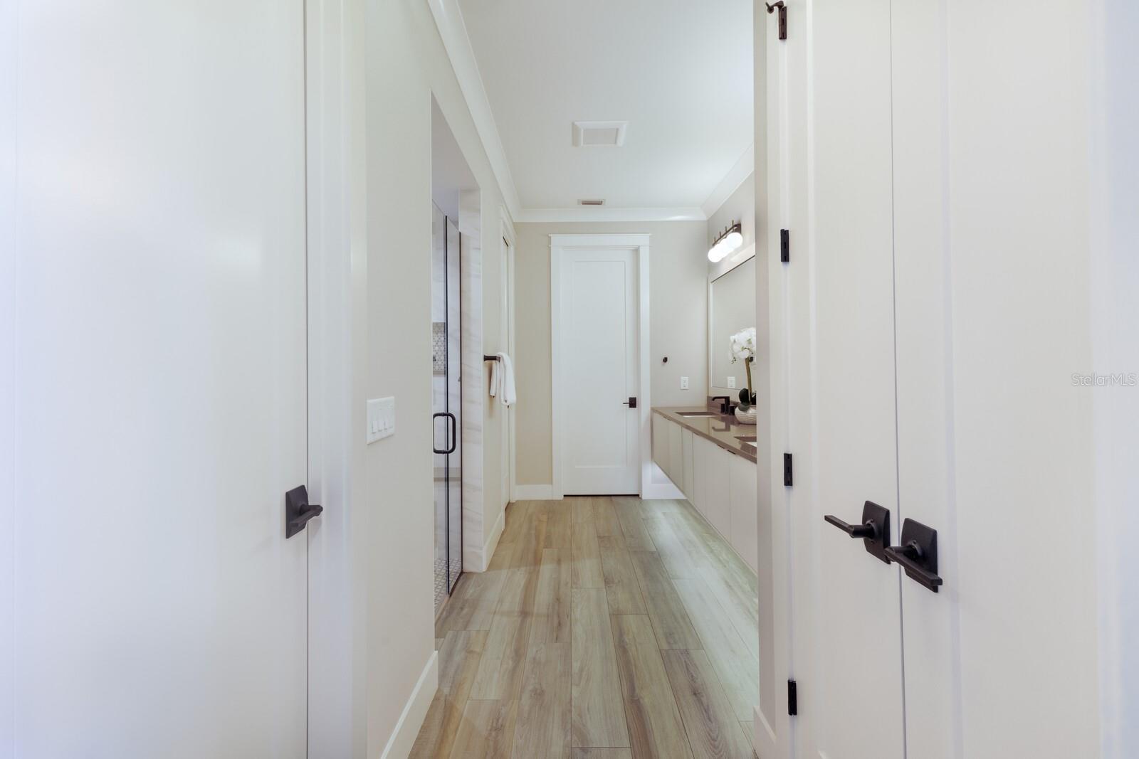 2823 MARSHALL DR, SARASOTA, FL, 34239