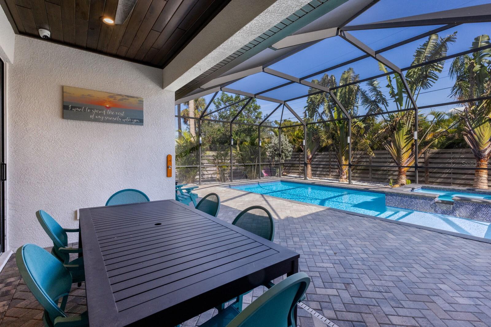 2823 MARSHALL DR, SARASOTA, FL, 34239