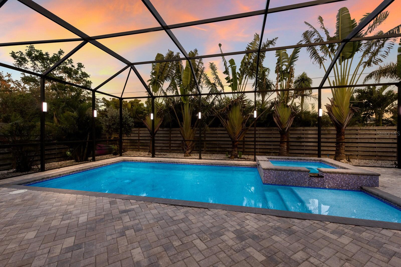 2823 MARSHALL DR, SARASOTA, FL, 34239