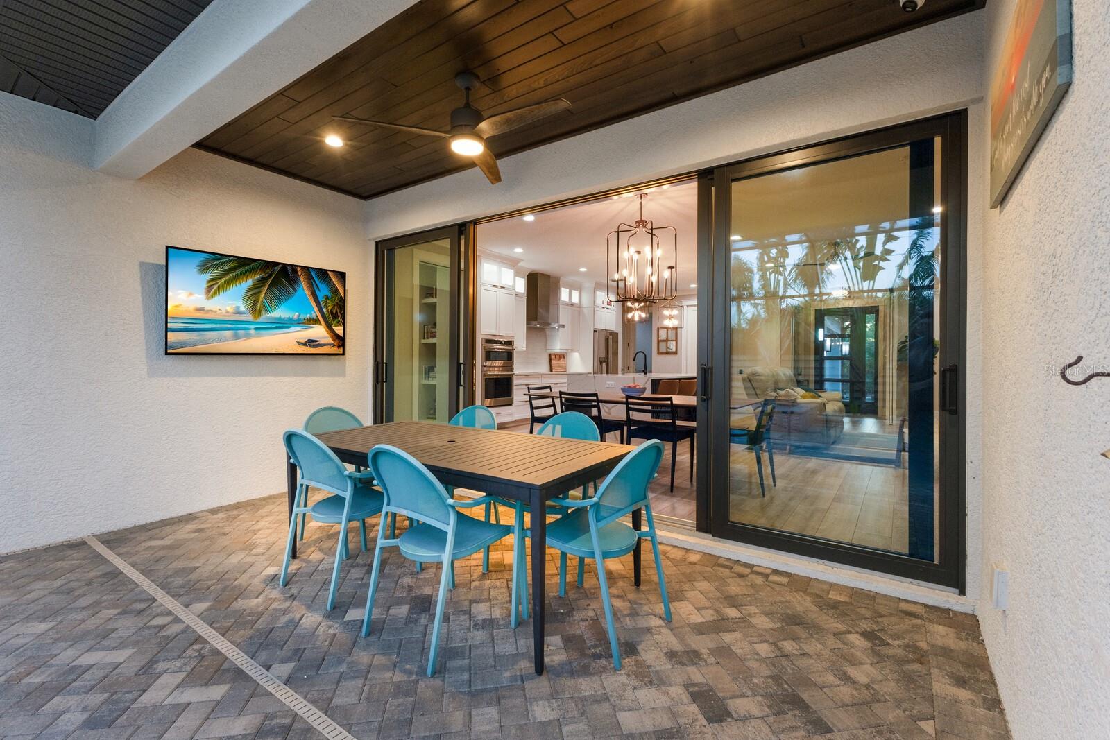 2823 MARSHALL DR, SARASOTA, FL, 34239