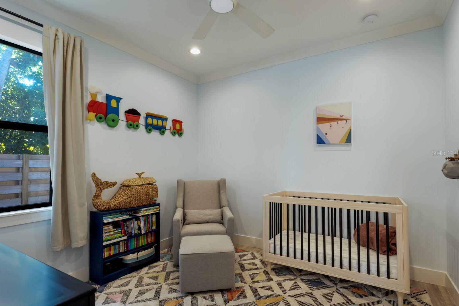 2823 MARSHALL DR, SARASOTA, FL, 34239