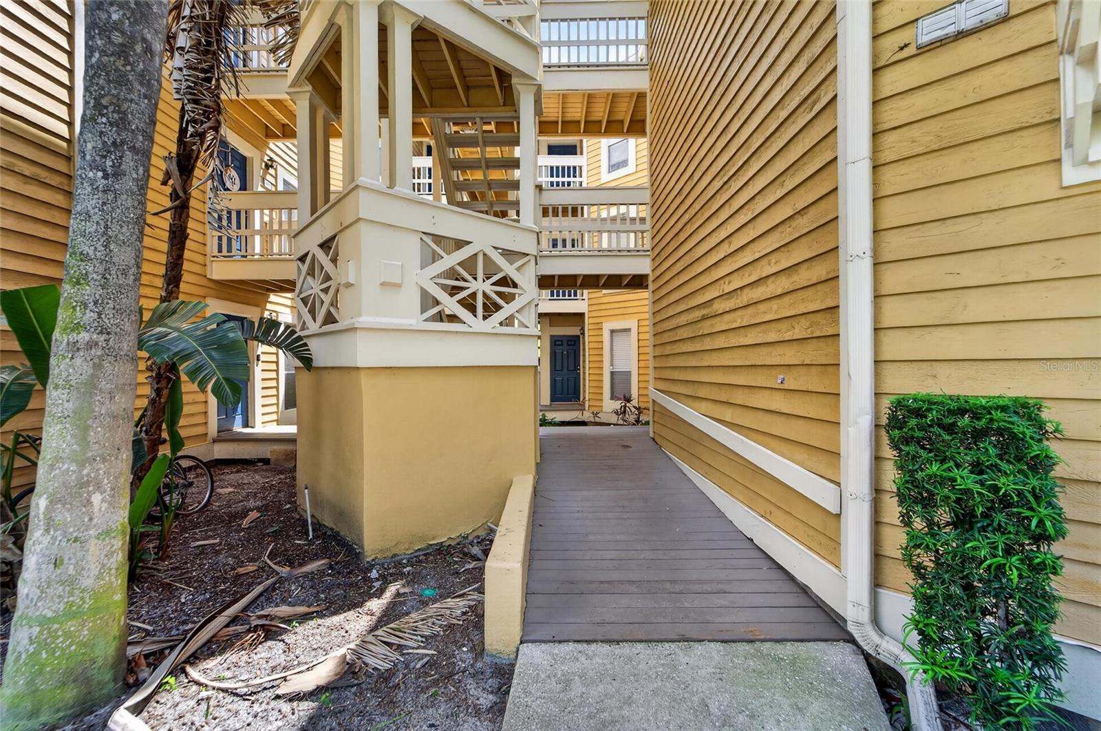 115 112TH AVE NE #406, ST PETERSBURG, FL, 33716