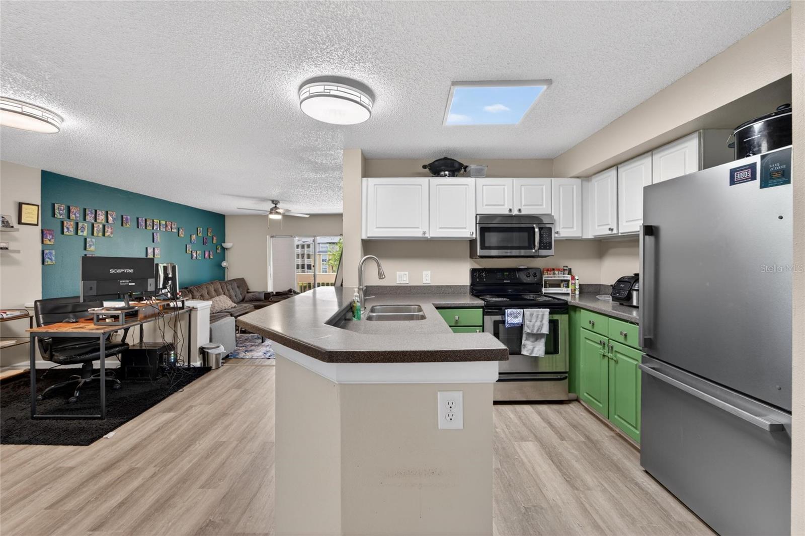 115 112TH AVE NE #406, ST PETERSBURG, FL, 33716