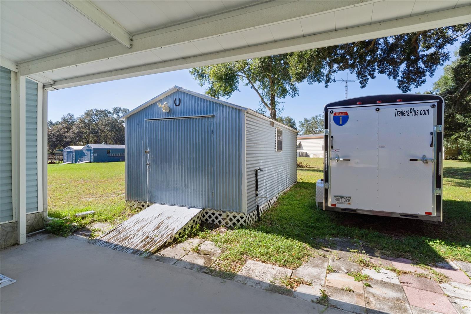 13904 COUNTY ROAD 109D, LADY LAKE, FL, 32159