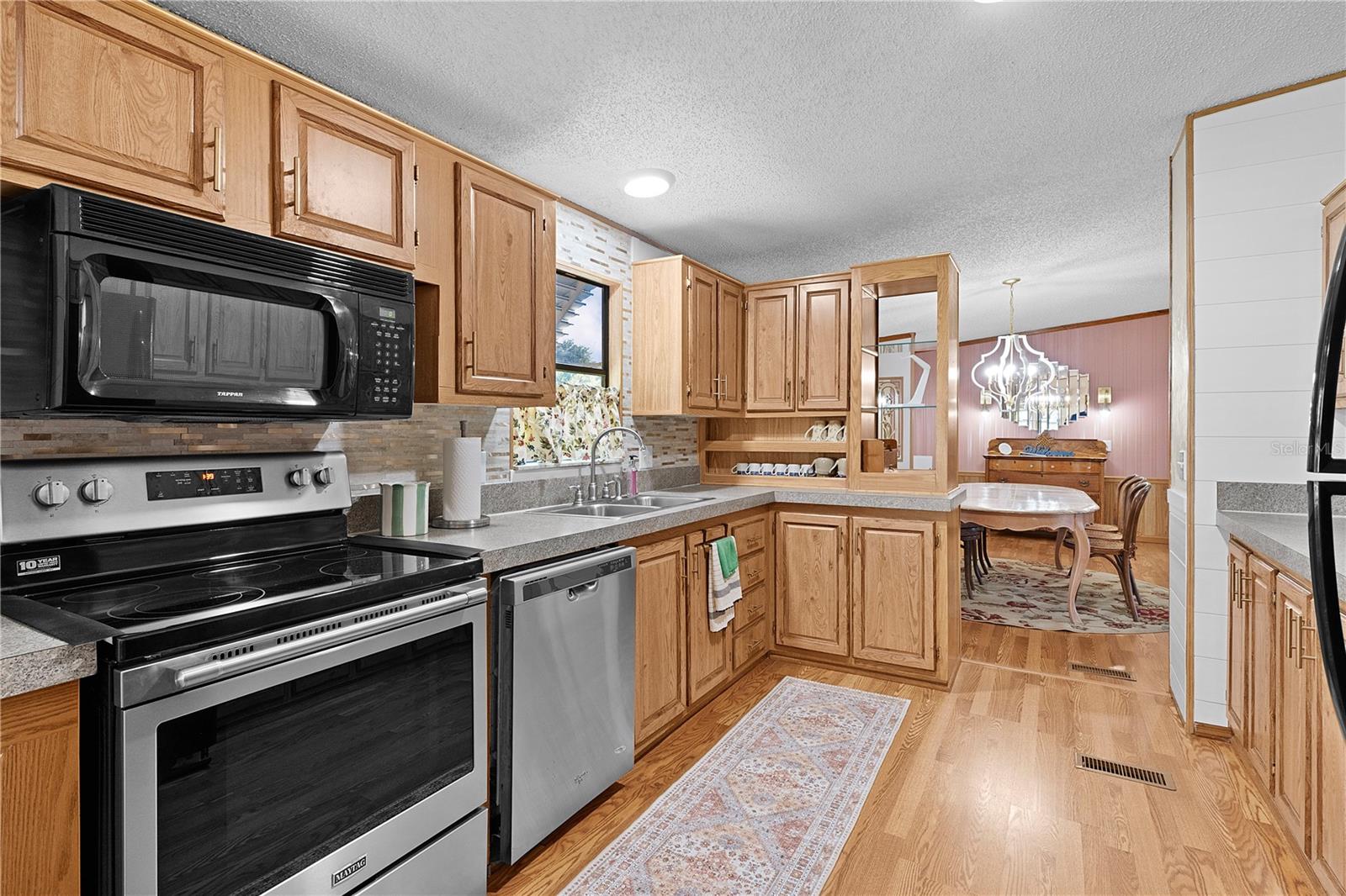 13904 COUNTY ROAD 109D, LADY LAKE, FL, 32159