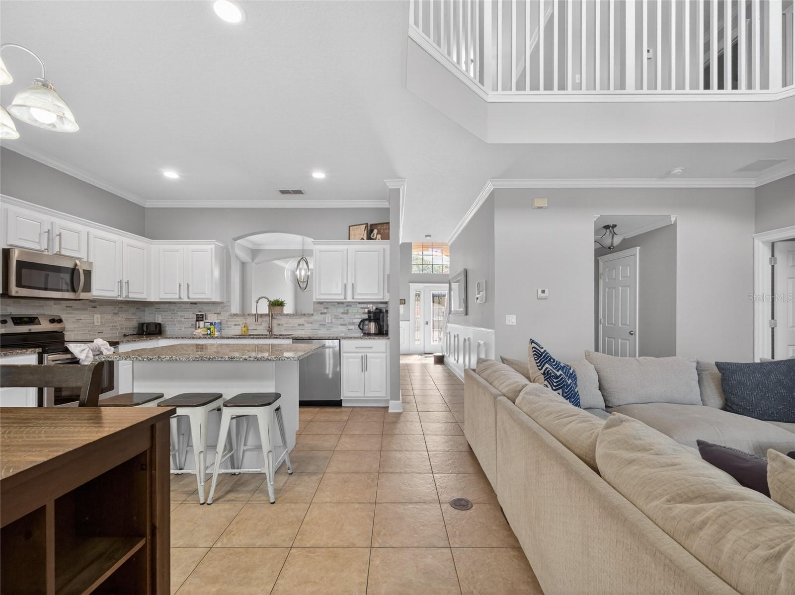 242 SOLANA CIR, DAVENPORT, FL, 33897