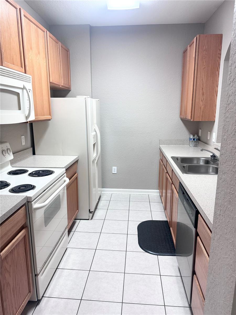 6240 CONTESSA DR #104, ORLANDO, FL, 32829