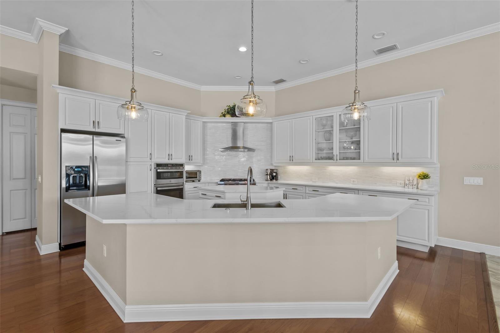 1306 MERRY WATER DR, LUTZ, FL, 33548