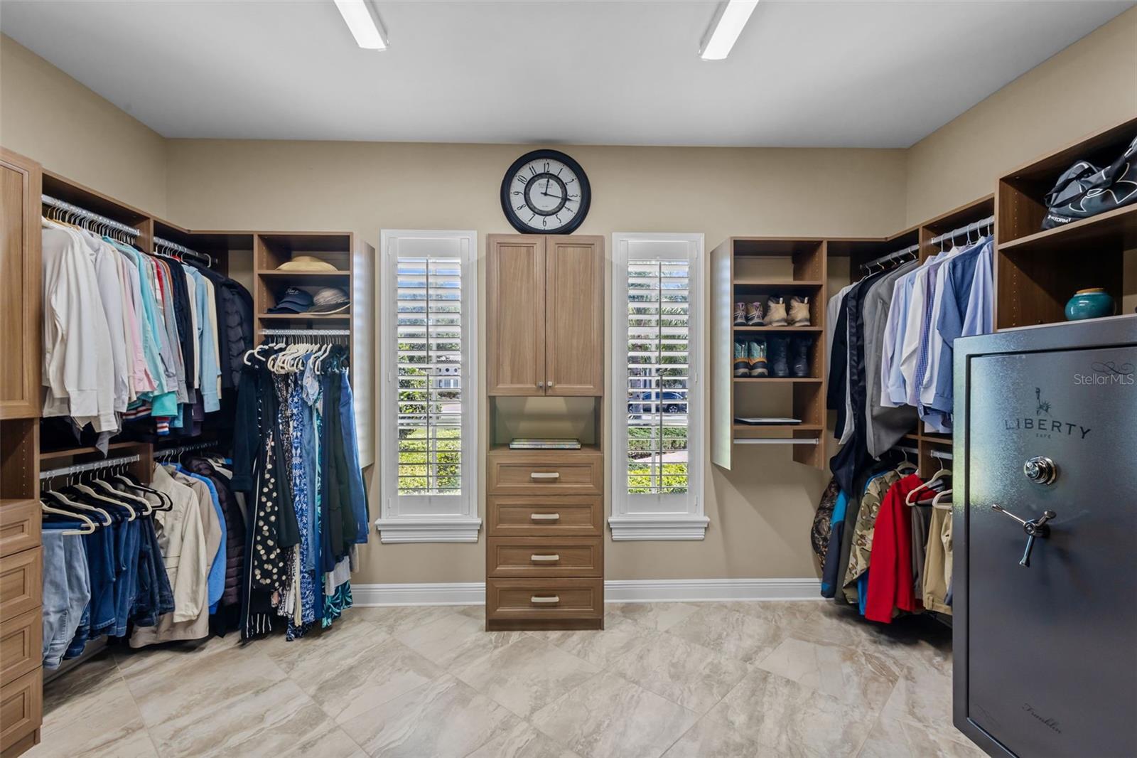 1306 MERRY WATER DR, LUTZ, FL, 33548