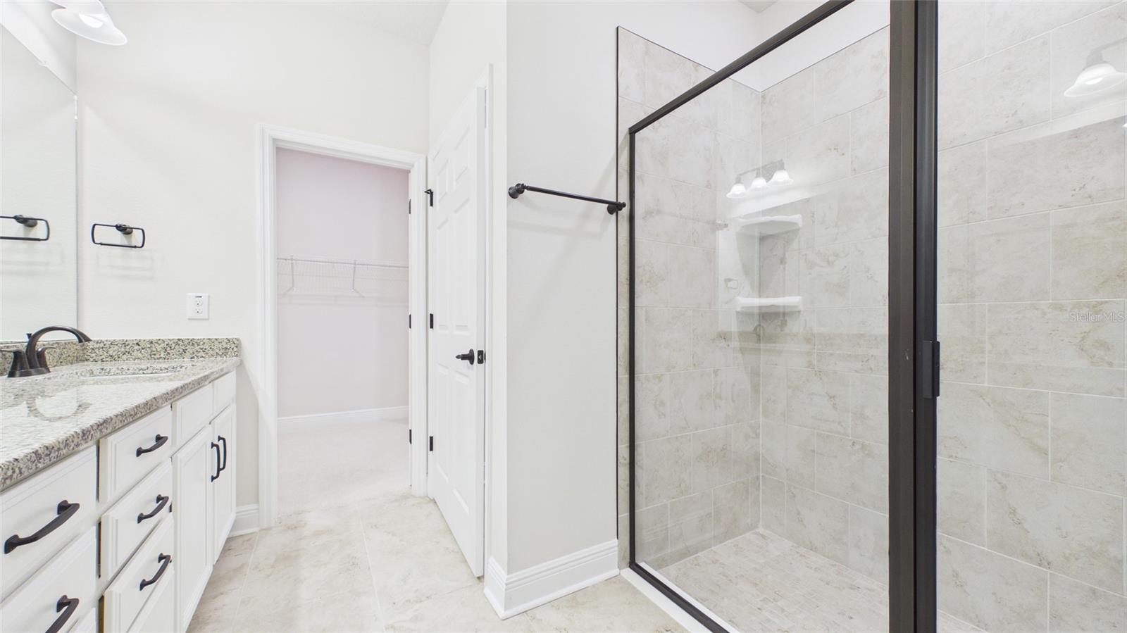 13890 KINGFISHER GLEN DR, LITHIA, FL, 33547