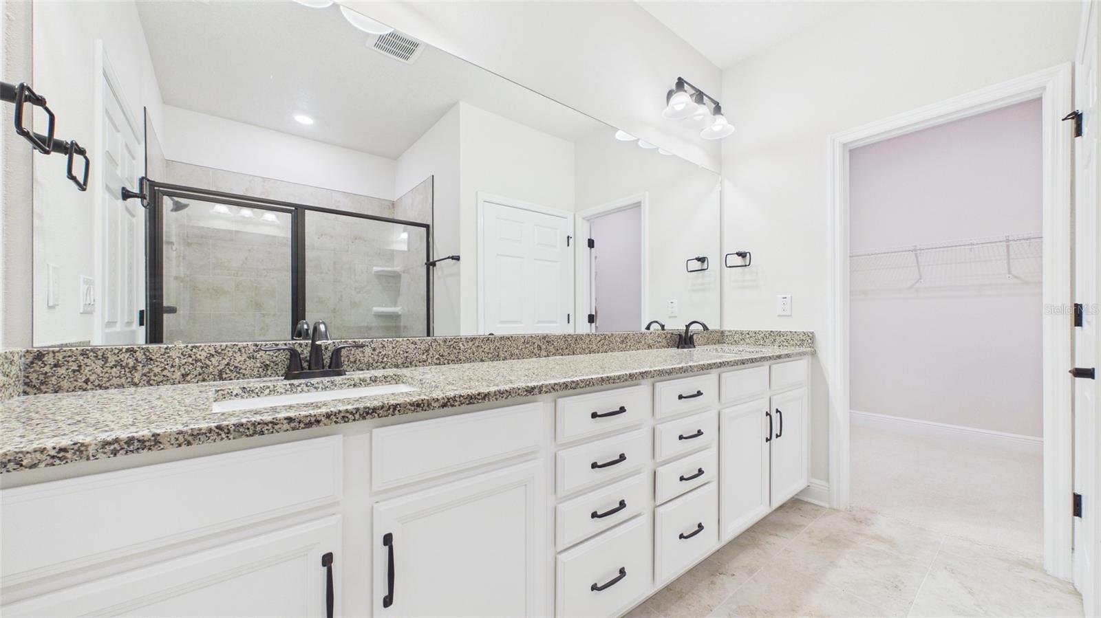 13890 KINGFISHER GLEN DR, LITHIA, FL, 33547