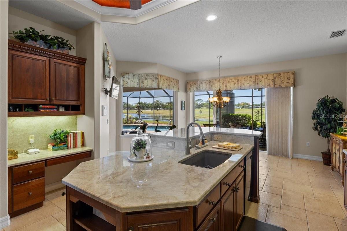 3517 LITTLE COUNTRY RD, PARRISH, FL, 34219