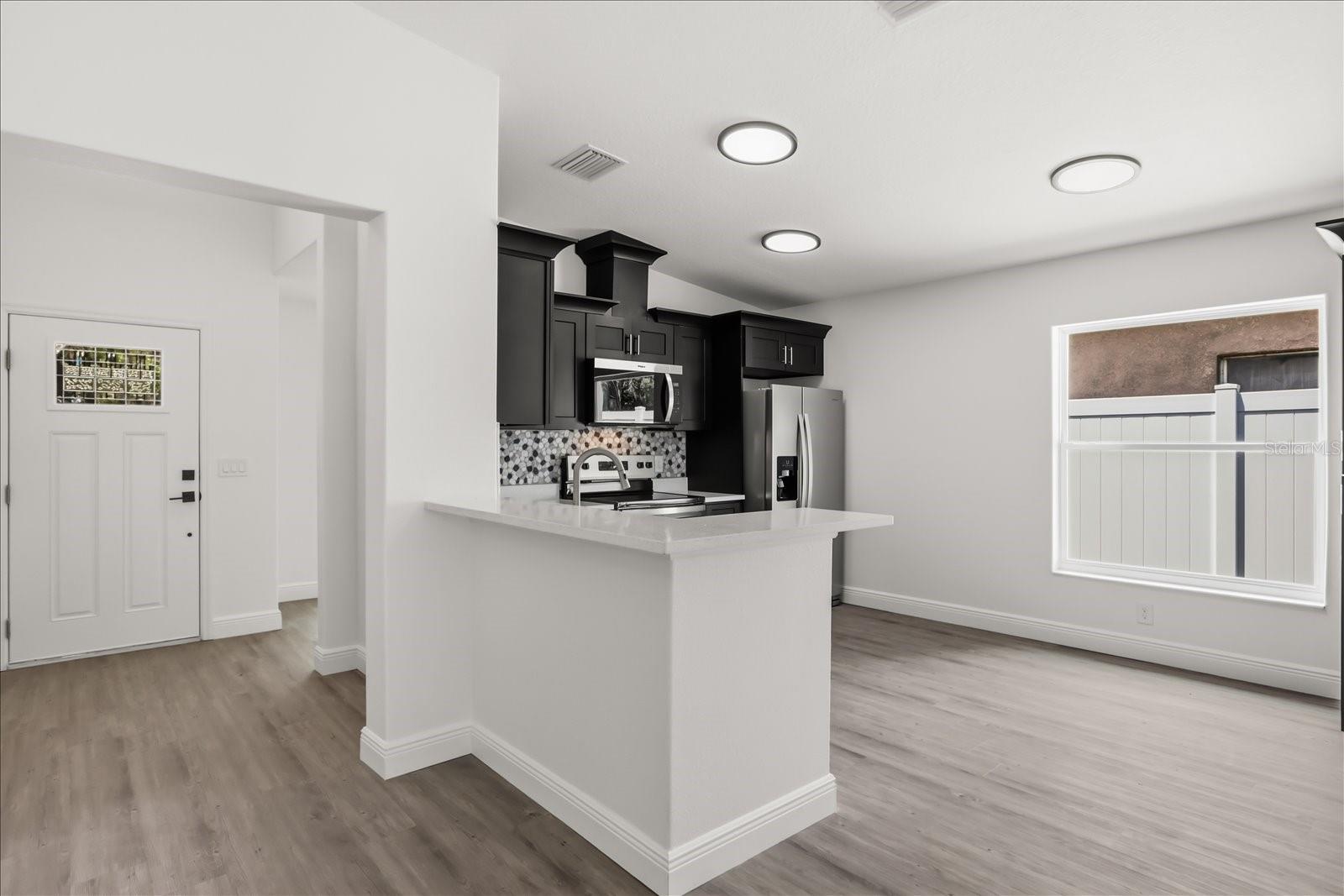 712 BEECHER ST, LEESBURG, FL, 34748