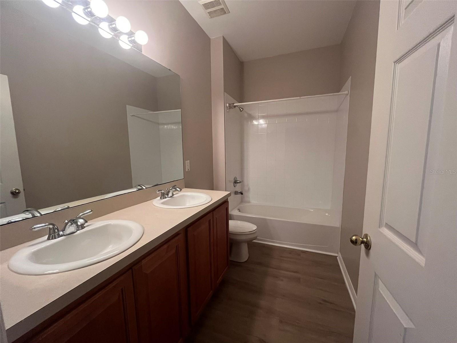 13282 SW PEMBROKE CIR N, LAKE SUZY, FL, 34269