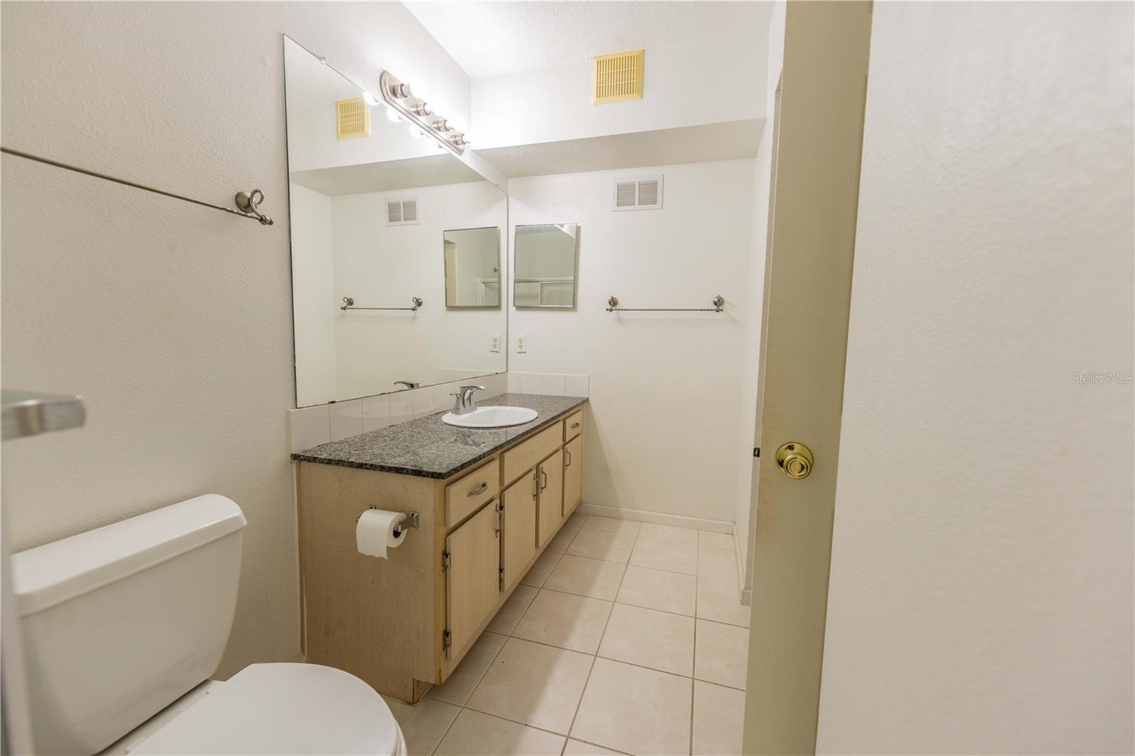 738 CREST PINES DR #714, ORLANDO, FL, 32828