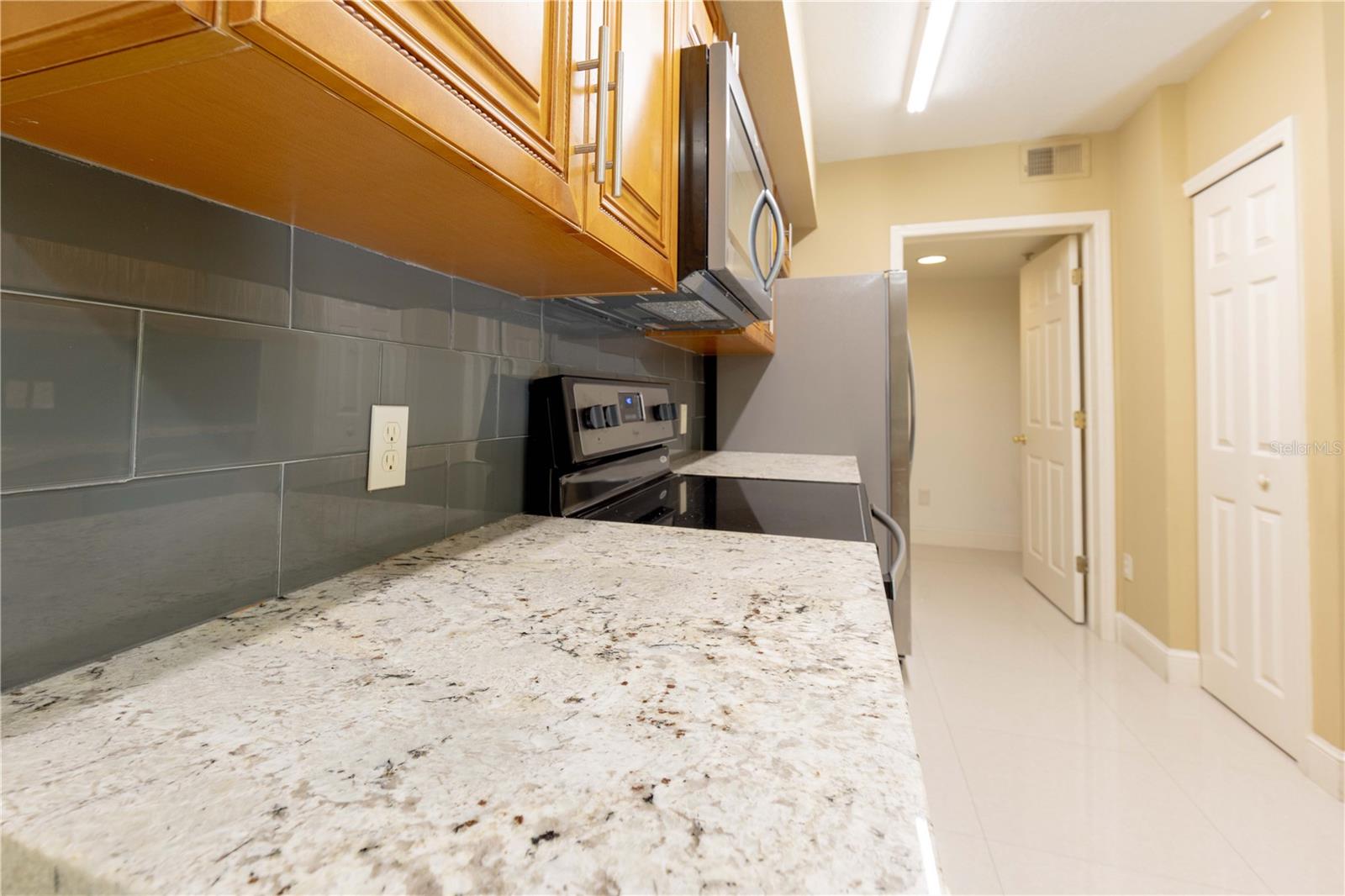 738 CREST PINES DR #714, ORLANDO, FL, 32828