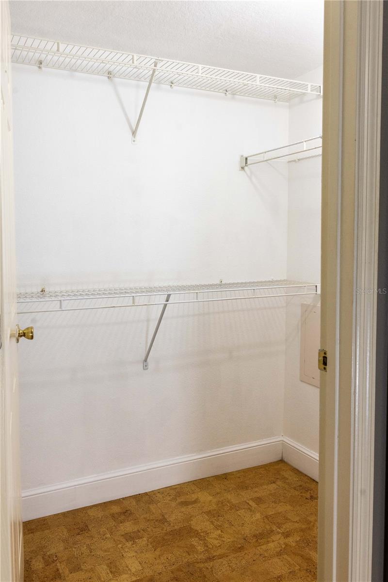 738 CREST PINES DR #714, ORLANDO, FL, 32828