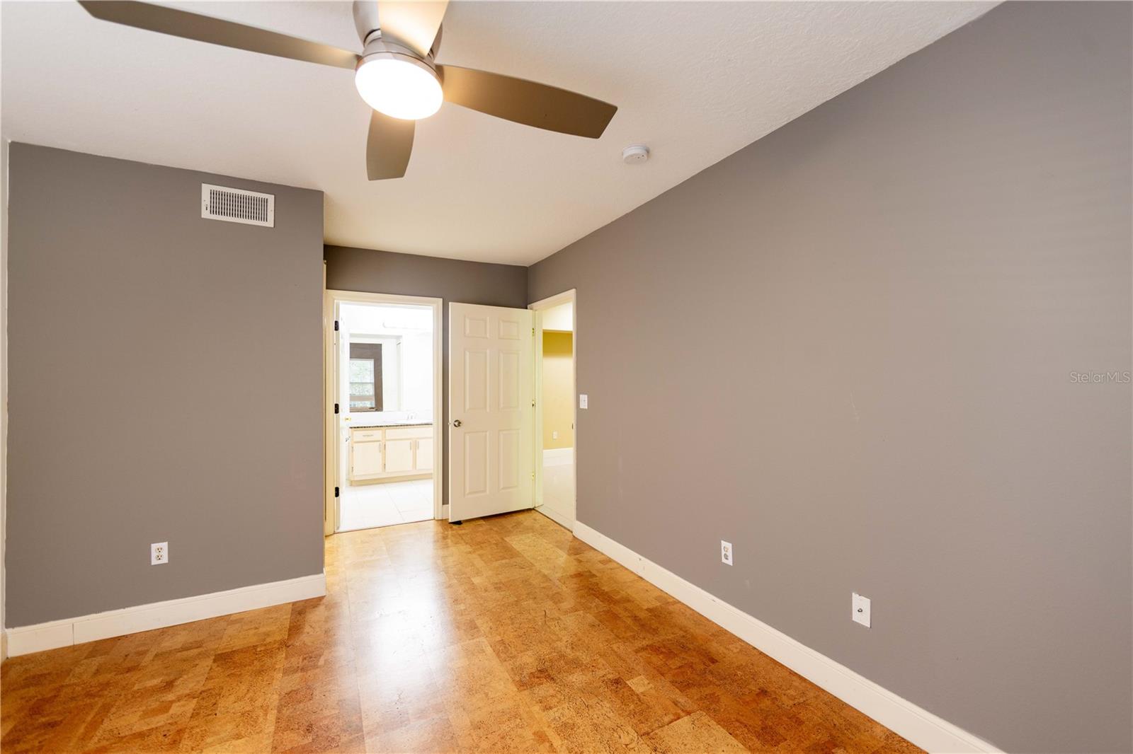 738 CREST PINES DR #714, ORLANDO, FL, 32828