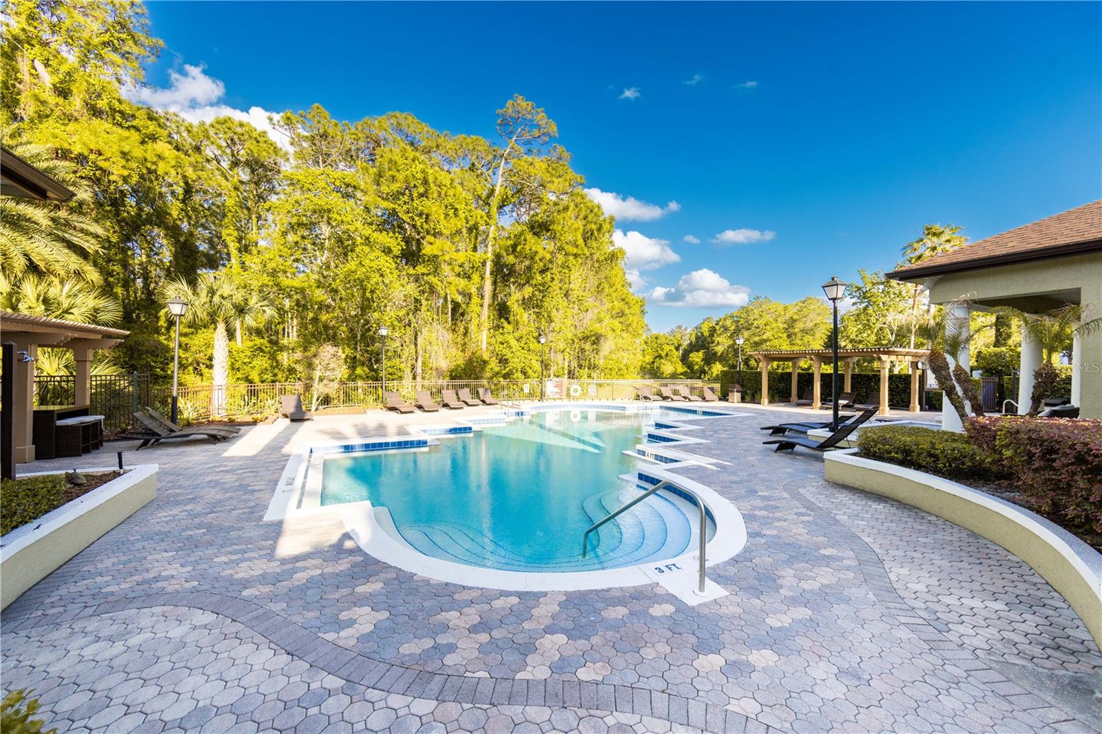 738 CREST PINES DR #714, ORLANDO, FL, 32828