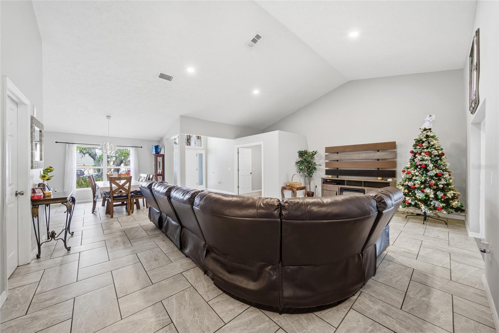 2305 MARSEILLE CT, VALRICO, FL, 33596