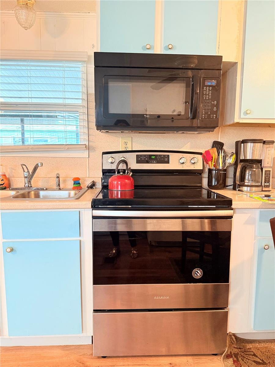 38645 REMORA AVE, ZEPHYRHILLS, FL, 33542