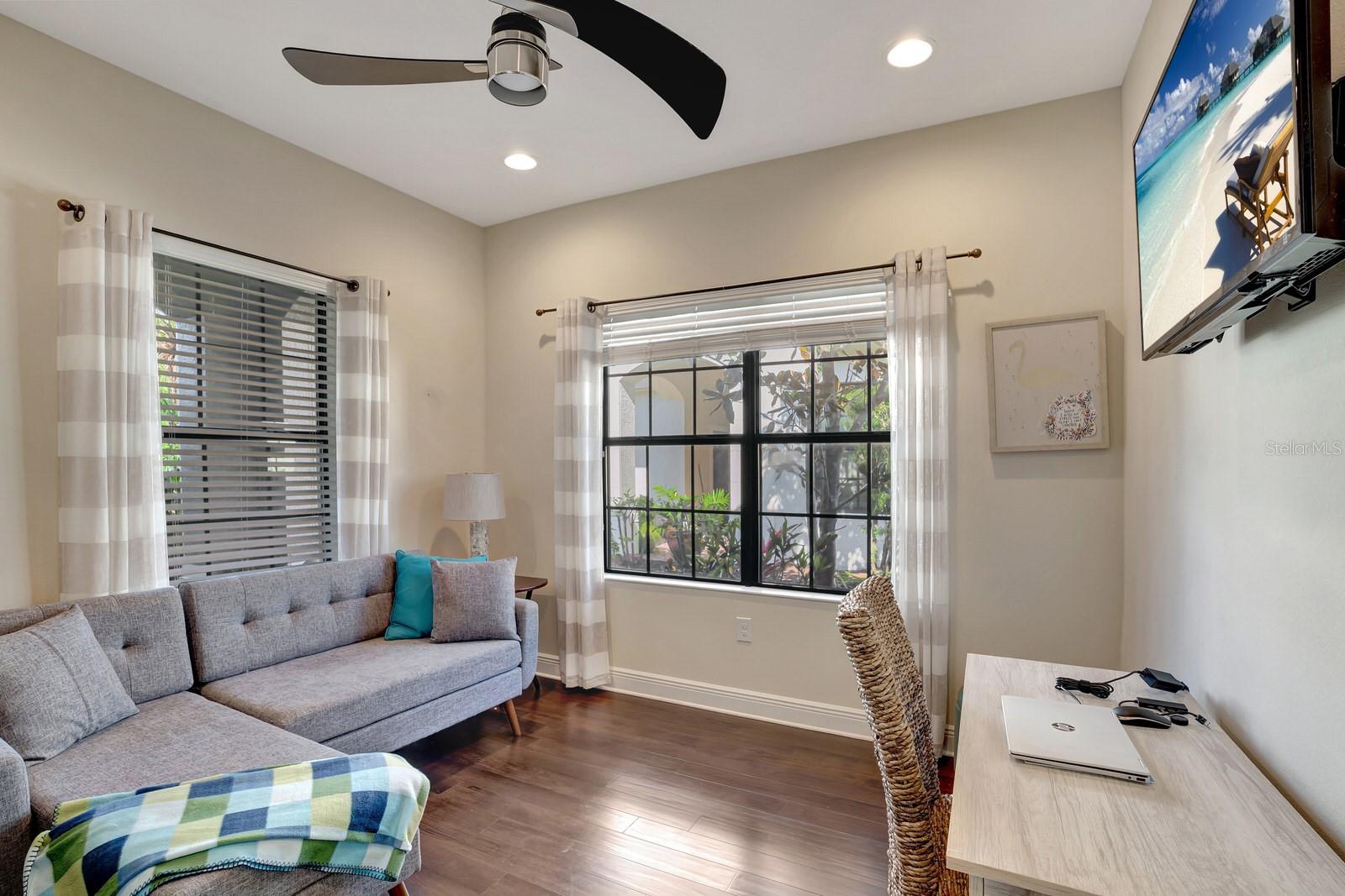 1195 COLLIER PL, VENICE, FL, 34293