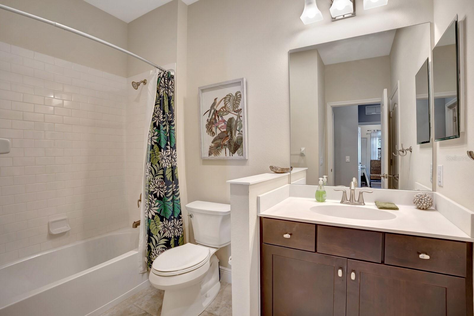 1195 COLLIER PL, VENICE, FL, 34293