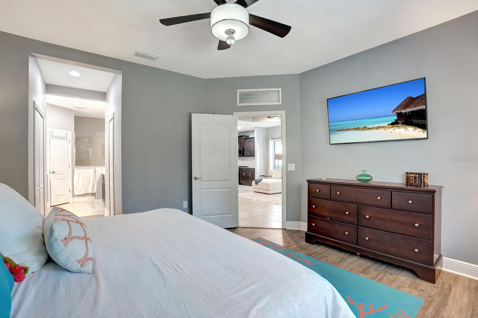 1195 COLLIER PL, VENICE, FL, 34293